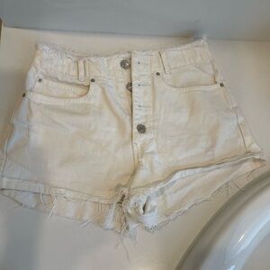 Pull&Bear White Jean Shorts Vintage High-Waisted